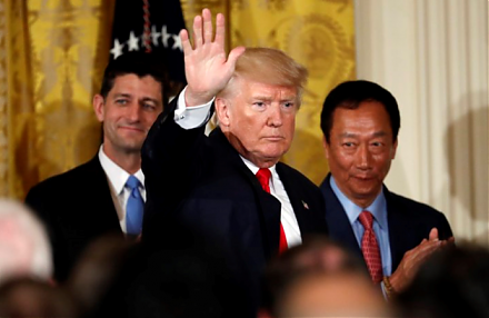 Foxconn invests $10 billion in a new manufacturing plant for LCD display panels in Wisconsin.