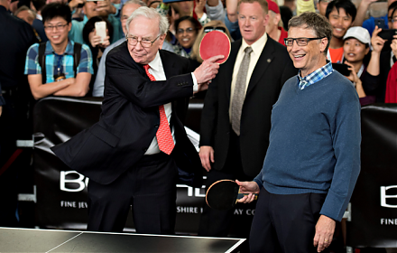 Bill Gates and Warren Buffett shared their best business decisions in a 1998 panel discussion.
