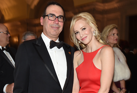 Treasury Secretary Steve Mnuchin indicates that the Trump team puts the trade war with China on hold.