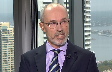 China continues to sell U.S. Treasury bonds amid Sino-U.S. trade truce uncertainty.