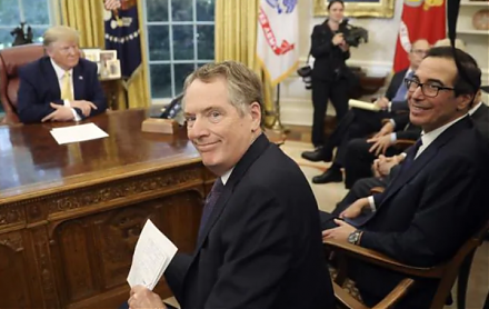 The Trump administration expects to reach an interim partial trade deal with China.