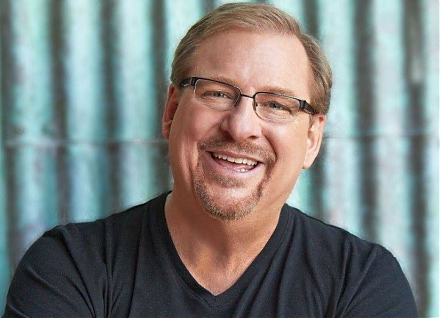 Business leaders inspire teams to reach heights of both innovation and profitability with great corporate purpose.